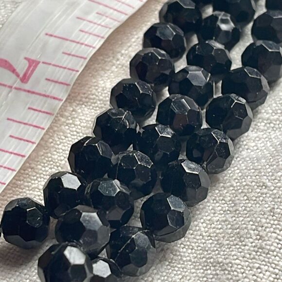 Vintage Midcentury 3 strand black faceted acrylic beads Hong Kong . - Picture 7 of 8